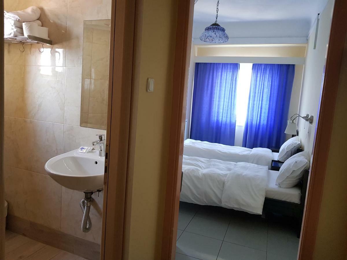 Hotel Miramare Pylos Dış mekan fotoğraf