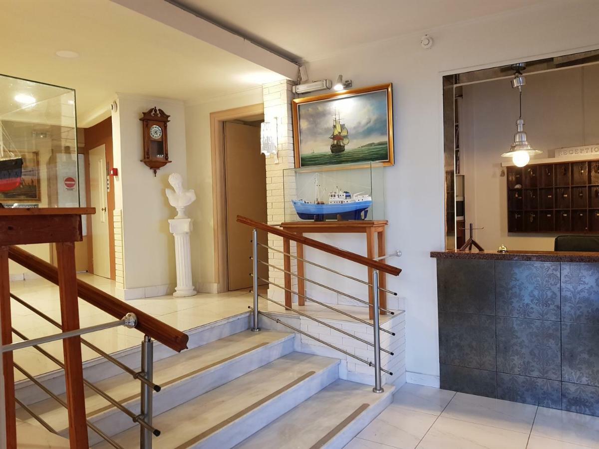Hotel Miramare Pylos Dış mekan fotoğraf